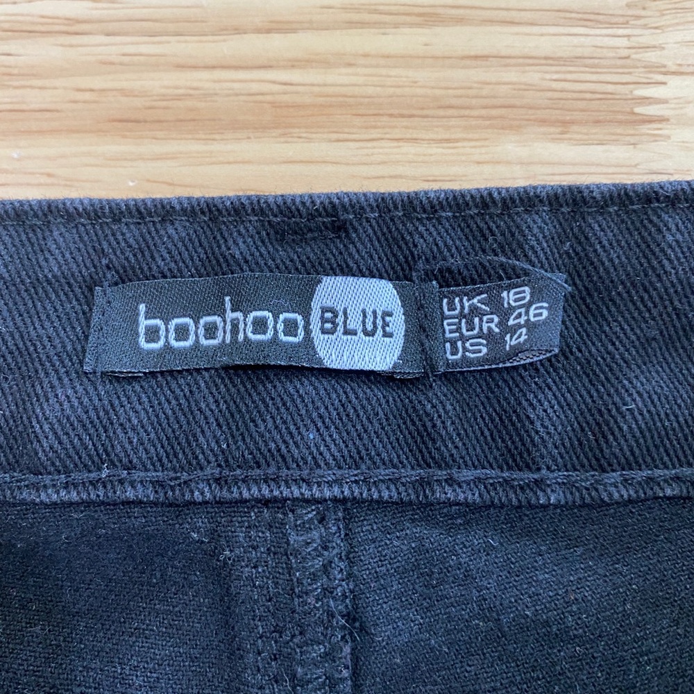 BOOHOO Black Denim Convertible Strap Overall Dungaree Dress Plus Size AU 18 - Picture 4 of 13